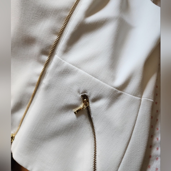 XOXO Top - Picture 6 of 8